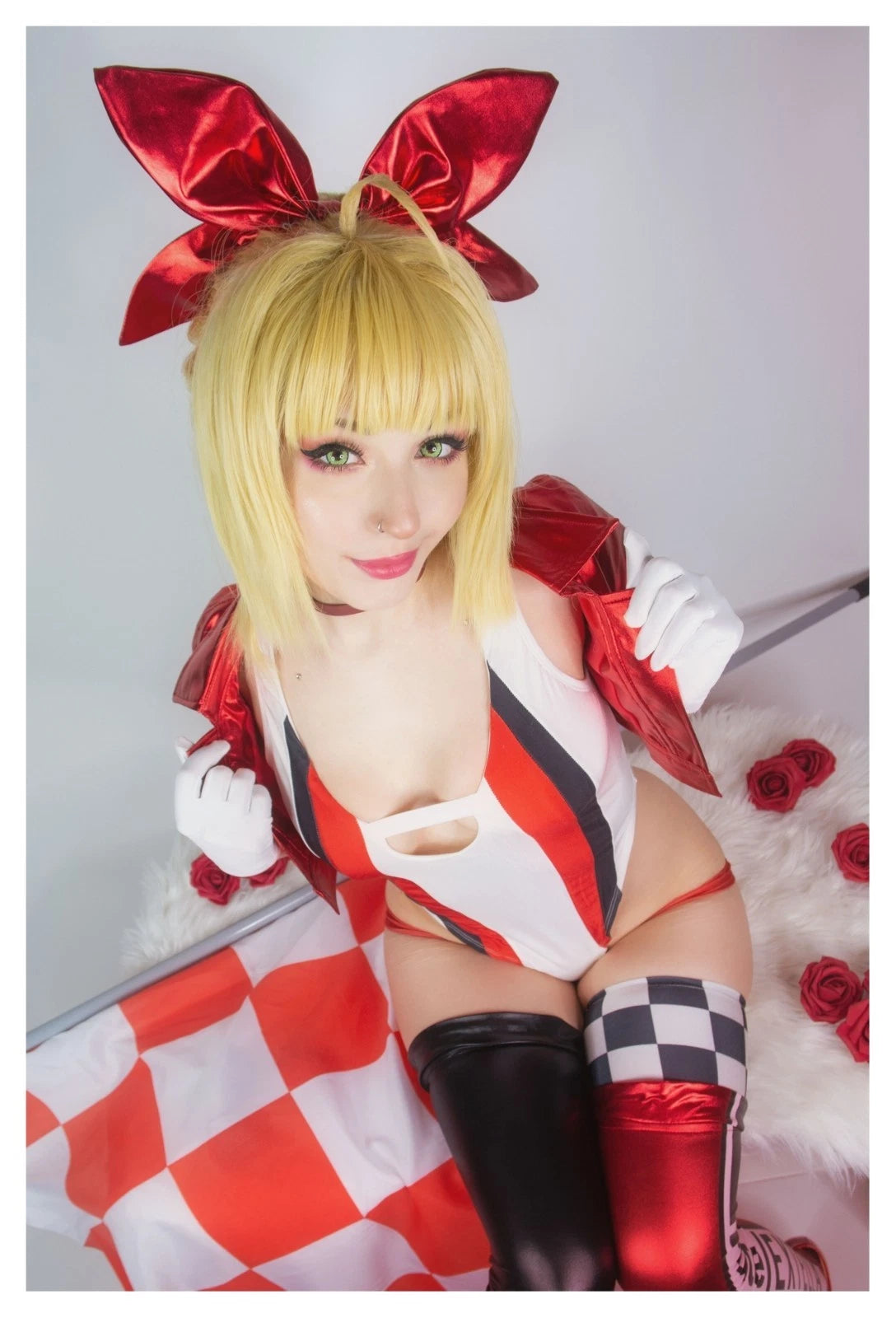 Lot of 10 Shiro Kitsune Illyasviel Einzbern Cosplay 4x6 Photos Nude Model Set1