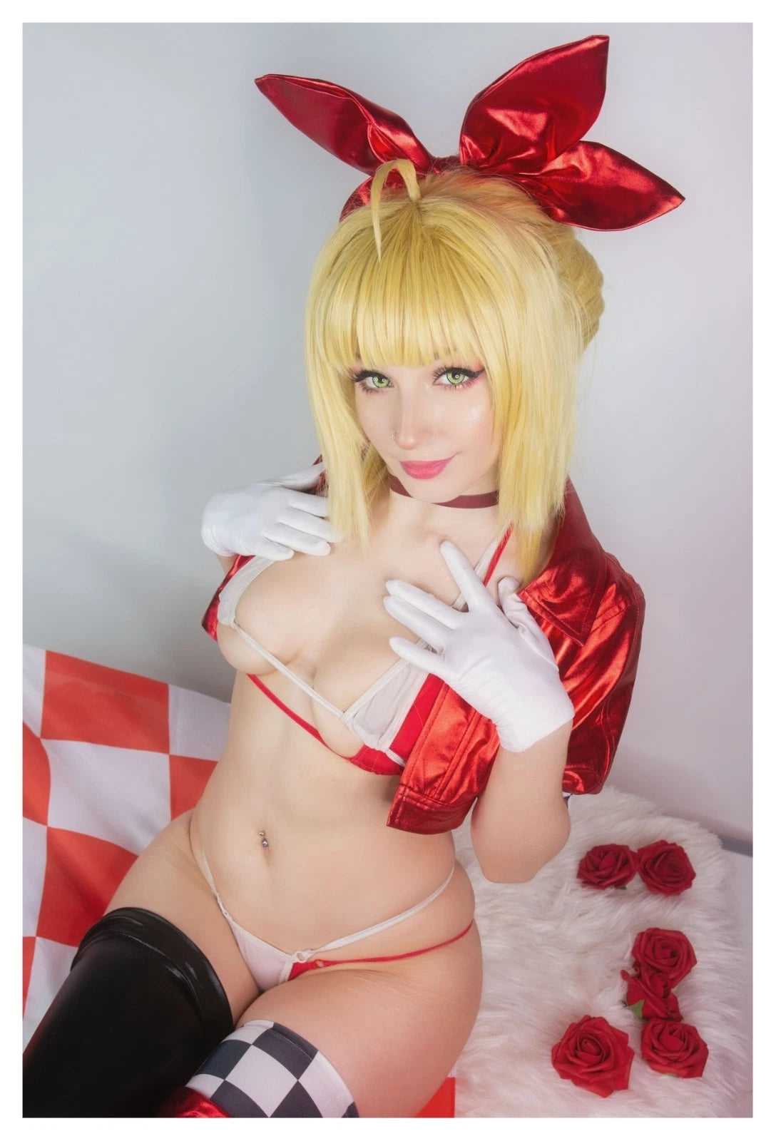 Lot of 10 Shiro Kitsune Illyasviel Einzbern Cosplay 4x6 Photos Nude Model Set 3